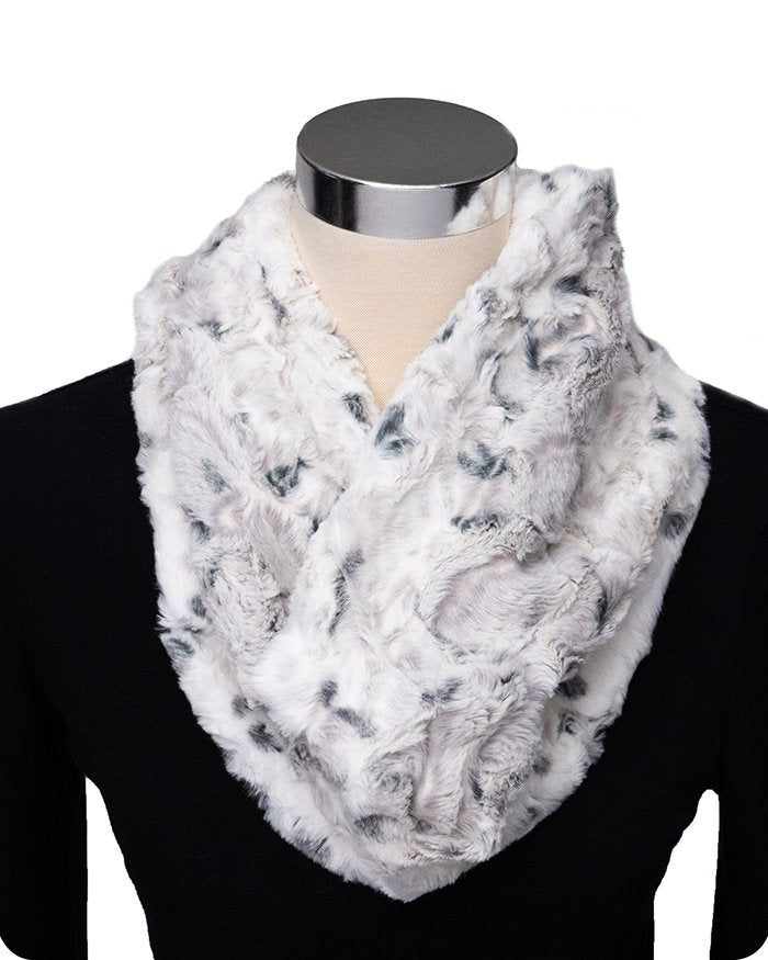 Snowy Owl Alloy Infinity Scarf Kit Shannon Fabrics