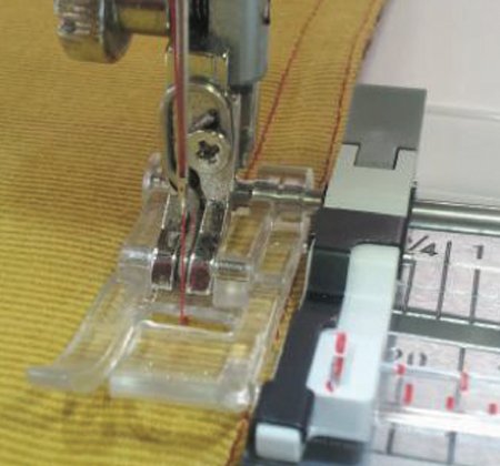 Zip Guide Foot Sliding Guide Foot 9mm Janome – Beckie's Sewing Center