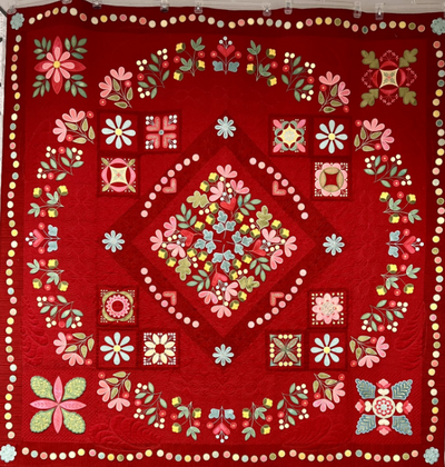 Glorious Summer / Summer Whimsey Quilt kit red color way